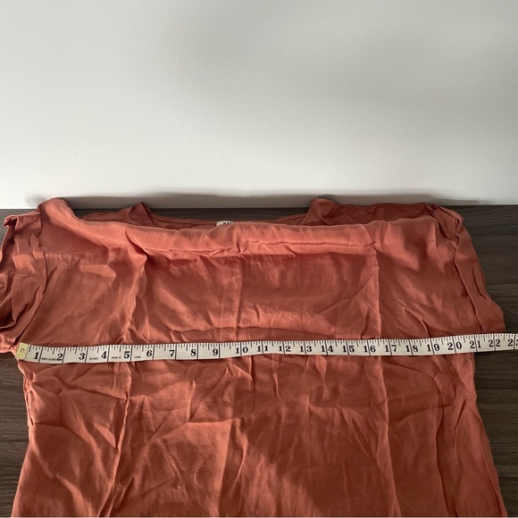 KATESUN (Italian Brand) Burnt Orange / Bronze Short Sleeve Open Back Viscose Top - Picture 8 of 8